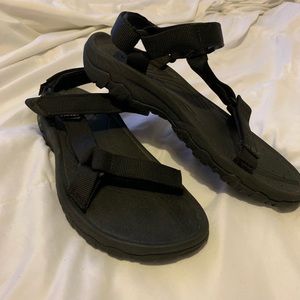 Women’s Tevas